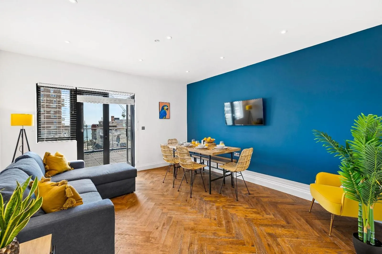 Apartment Spectacular 3-Bed Apt With Sea View, Terrace & Balcony At Central Brighton